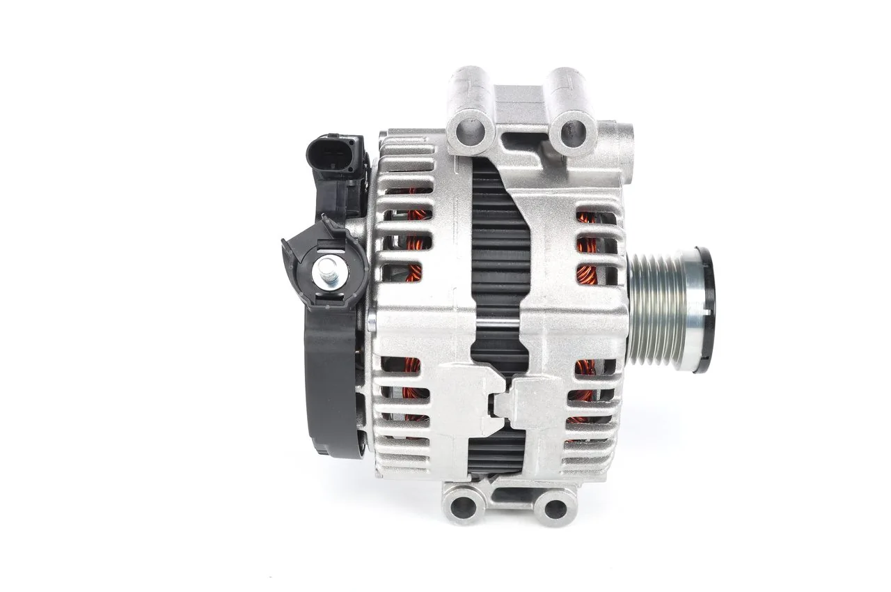 0121715012 Bosch Gerador