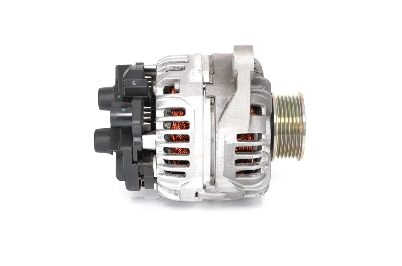 Compre 0124415015 Bosch Gerador