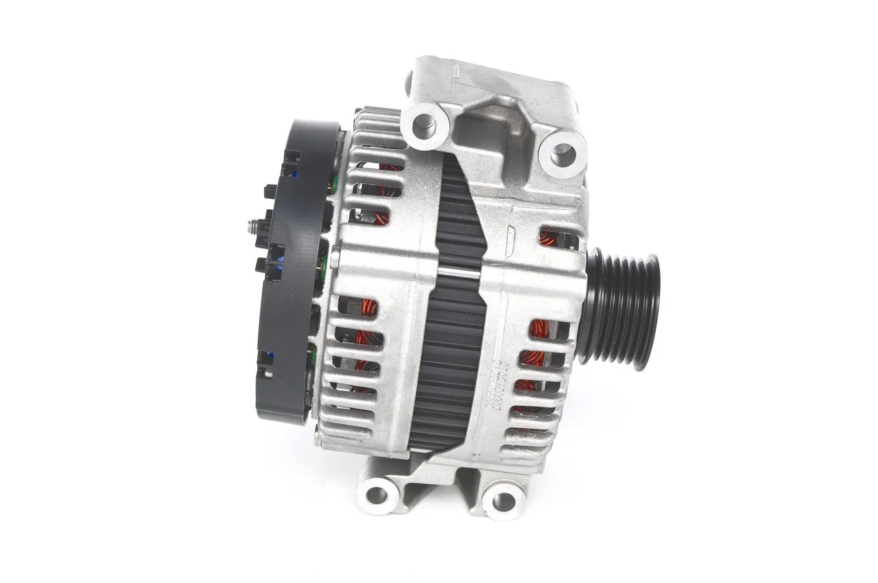 0121715007 Bosch Gerador