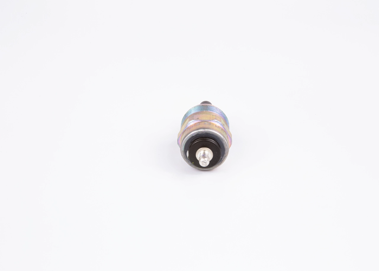 Compre F002D13642 Bosch Válvula da Bomba de Combustível de Pressão Alta de corte de combustível (diesel-stop)