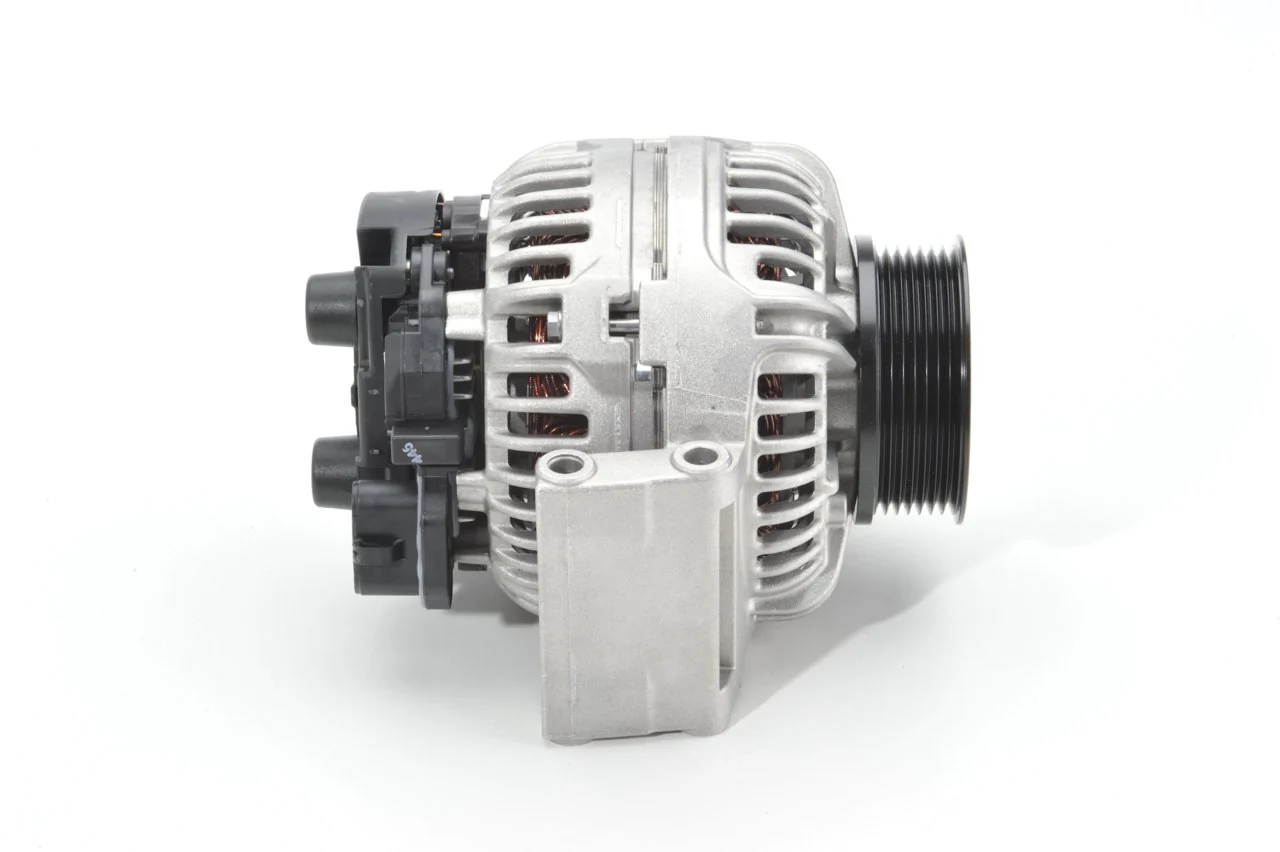 0124555018 Bosch Gerador