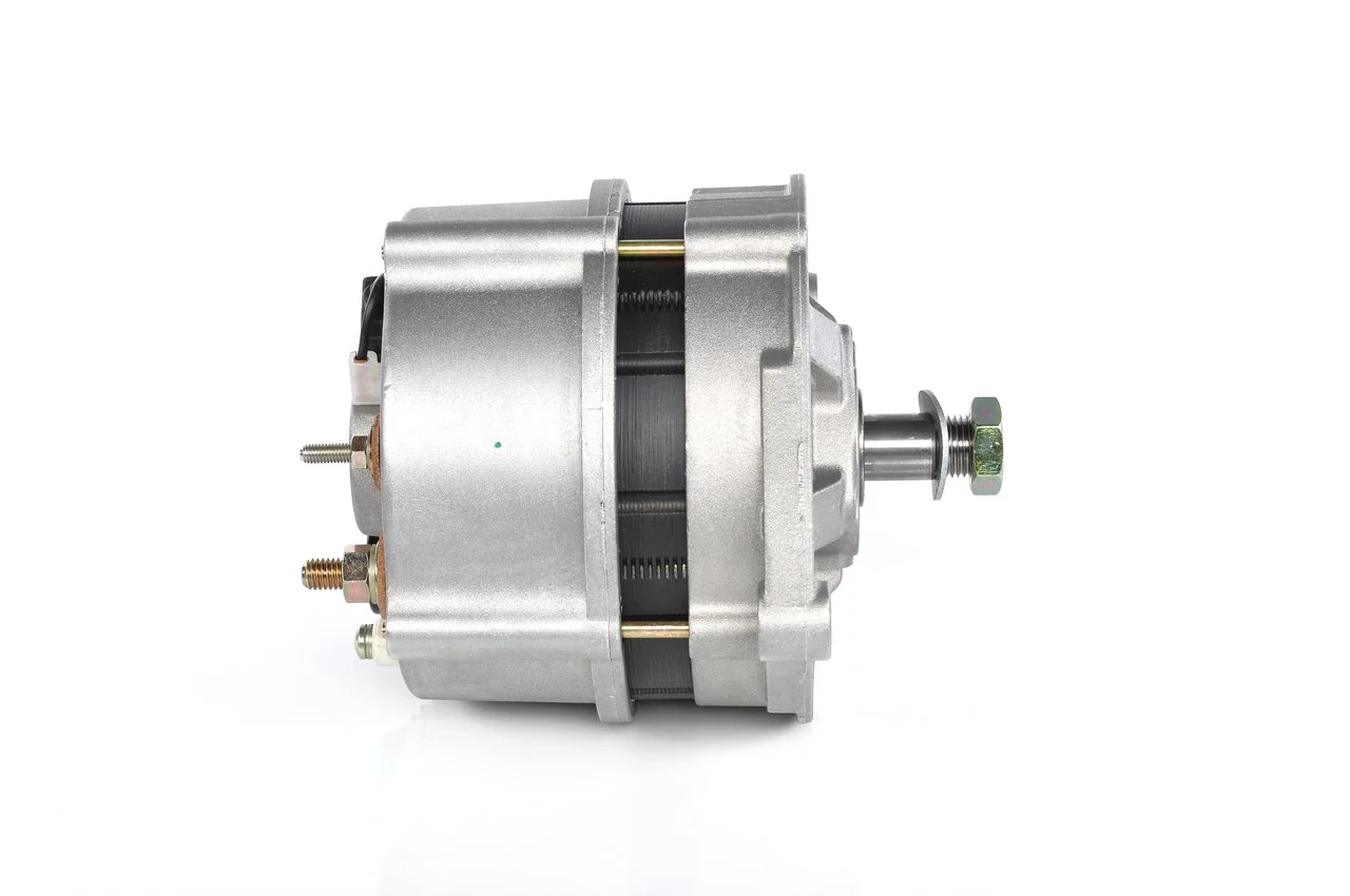 0120484020 Bosch Gerador