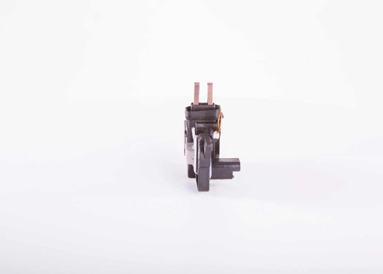 Compre F00MA45234 Bosch Relê-regulador do gerador (relê de carregamento)