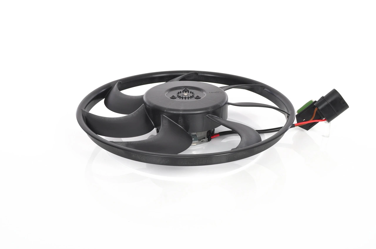 Ventilador elétrico de esfriamento montado (motor + roda de aletas) Bosch 0130303300 preço, a partir de 84,24 USD