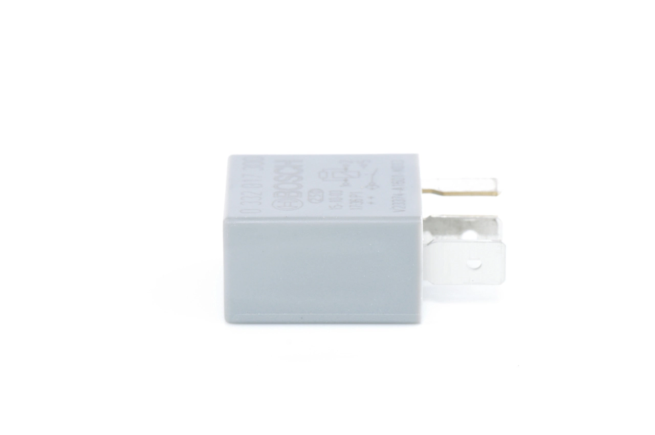 Compre 0332017300 Bosch Relê das luzes de nevoeiro