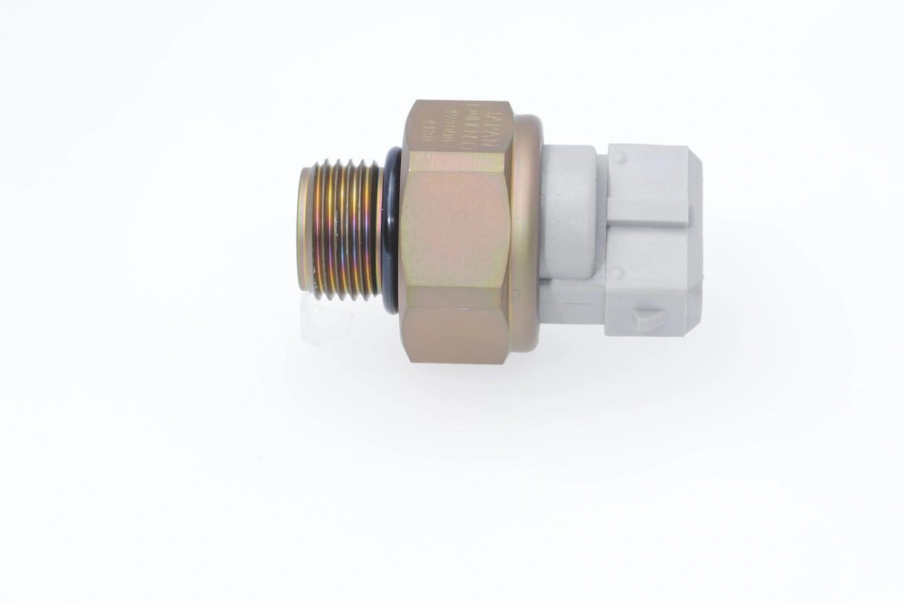 Pulverizador de diesel do injetor Bosch 0433175386 preço, a partir de 78,86 USD