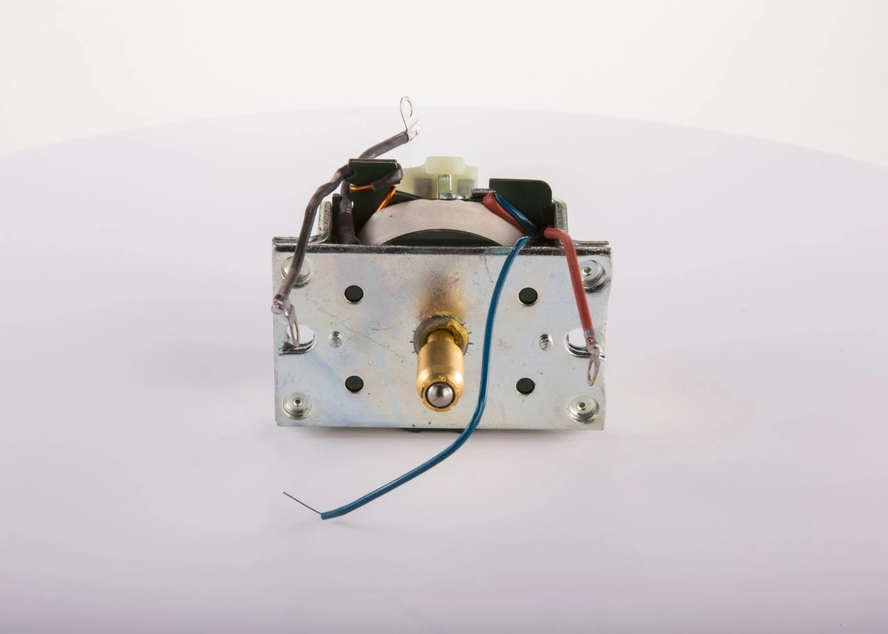 Compre 0331450002 Bosch Relê retrator do motor de arranco