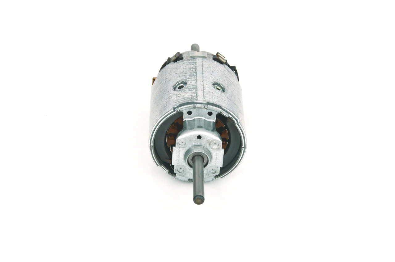 0130111011 Bosch Motor de ventilador de forno (de aquecedor de salão)
