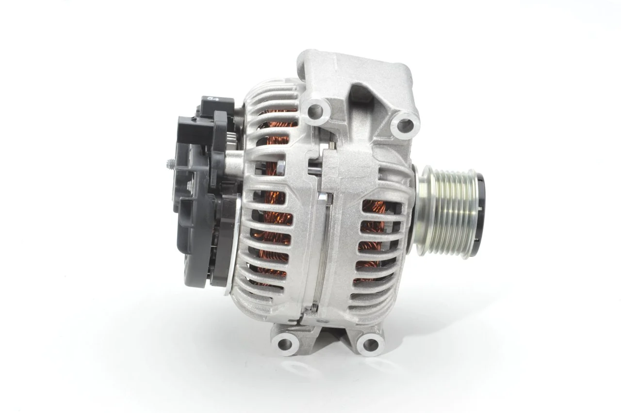 0124615028 Bosch Gerador