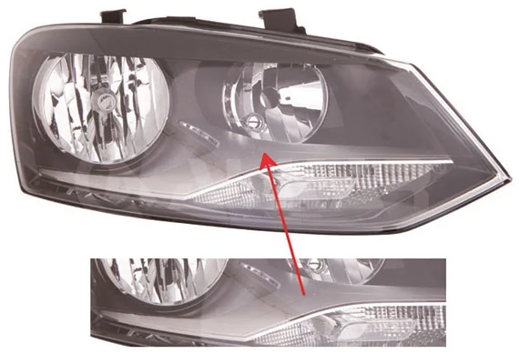 Luz direita 20E749052B TYC