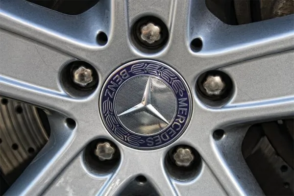 Parafuso de roda Kolbenschmidt 5152055