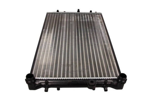 Radiador de esfriamento de motor para Skoda Fabia I 6Y5