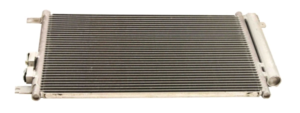 Radiador de aparelho de ar condicionado Alfa Romeo GT  937