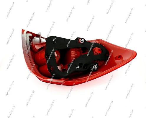 815500238000 Toyota Lanterna traseira direita