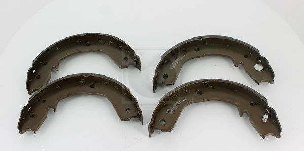 Sapatas do freio de estacionamento Mitsubishi Pajero V90