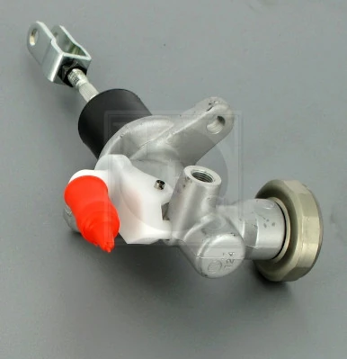 Cilindro mestre de embraiagem para Nissan Navara NP300 III D40