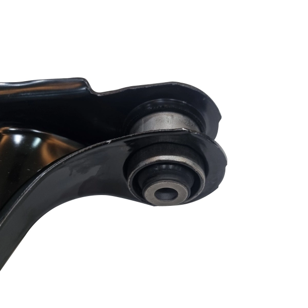 Braço oscilante superior direito de suspensão traseira CTR CQ0456R preço, a partir de 43,92 USD