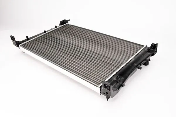 Compre Radiador de esfriamento de motor Fiat Linea 