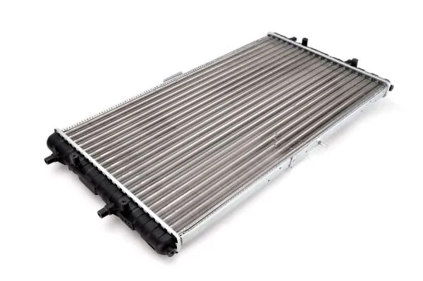 Radiador de esfriamento de motor Seat Cordoba  6K2