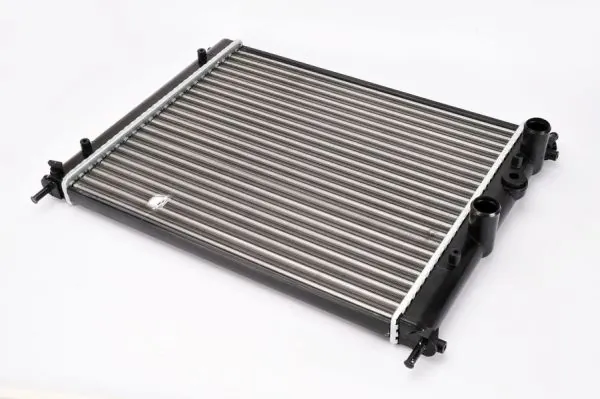 Compre D7F036TT Thermotec Radiador de esfriamento de motor