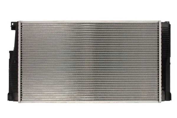 Compre 2019082 Polcar Radiador de esfriamento de motor