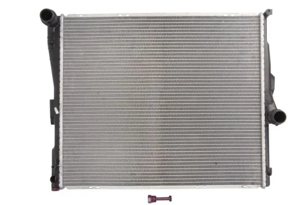 Compre Radiador de esfriamento de motor BMW X3 