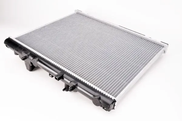 Compre D75010TT Thermotec Radiador de esfriamento de motor