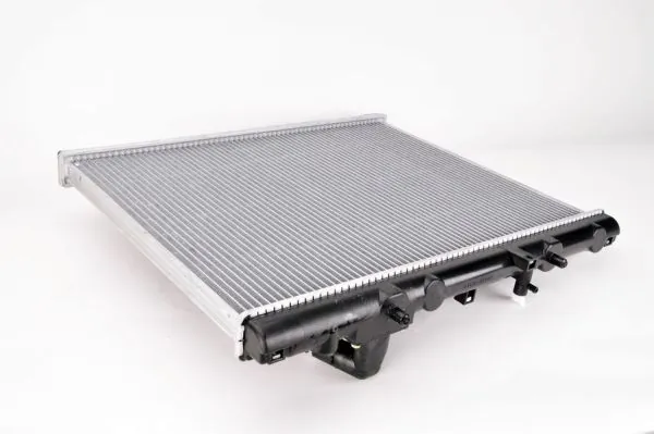 Radiador de esfriamento de motor Thermotec D75010TT preço, a partir de 144,74 USD