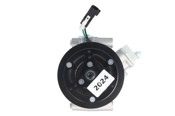  Compressor de aparelho de ar condicionado Ford Ka hatchback (UK, FK) (2016 - 2026) 