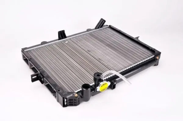 Radiador de esfriamento de motor Hyundai/Kia 0K72A15200D preço, a partir de 97,05 USD
