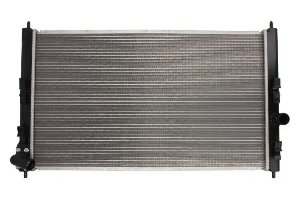 Radiador de esfriamento de motor Chrysler 1350A761