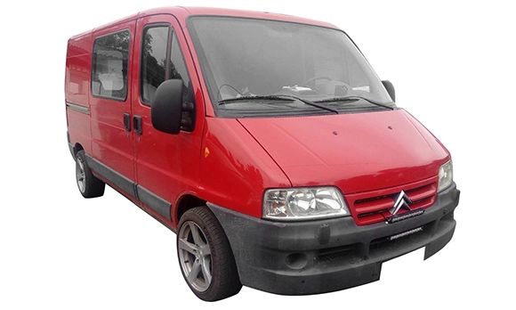  Pára-choque dianteiro Citroen Jumper сaixa (244) (2002 - 2006) 