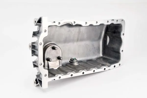 Compre 0216009523473P 4max Panela de óleo de cárter do motor