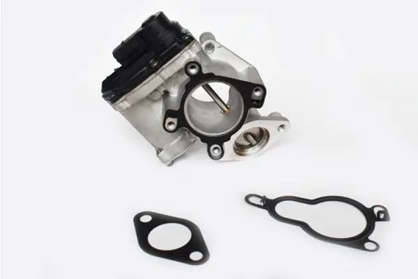 Radiador do sistema EGR de recirculação dos gases de escape AV6Q9D475AB Ford