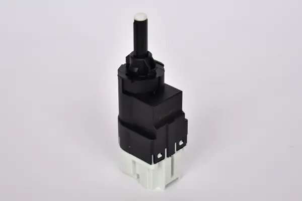 Compre 253206170R Lada Sensor de ativação do sinal de parada