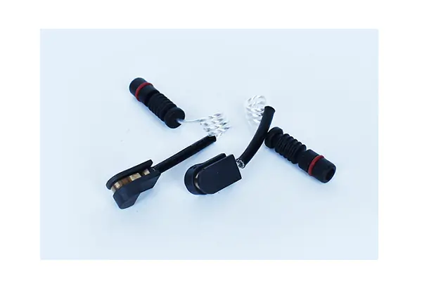 Sensor dianteiro de desgaste das sapatas do freio Road House 001071 preço, a partir de 3,82 USD