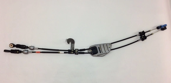 Cabo de mudança duplo para Toyota Auris E15