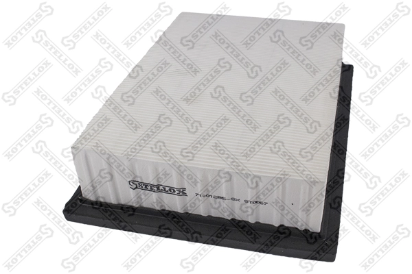 YL8Z9601AB Ford Filtro de ar