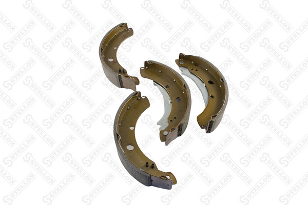 Sapatas do freio traseiras de tambor Chrysler 5140710A preço, a partir de 38,89 USD