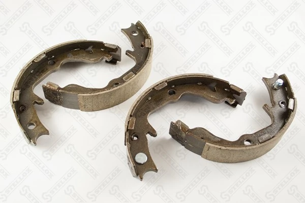  Sapatas do freio de estacionamento Mitsubishi Colt VI hatchback (Z3A) (2004 - 2008) VI