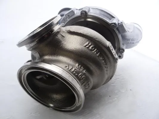 Compre 11657848113 BMW Turbina