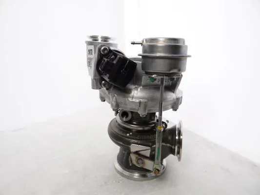  Turbina BMW X6 SUV (E72) (2009 - 2014) 