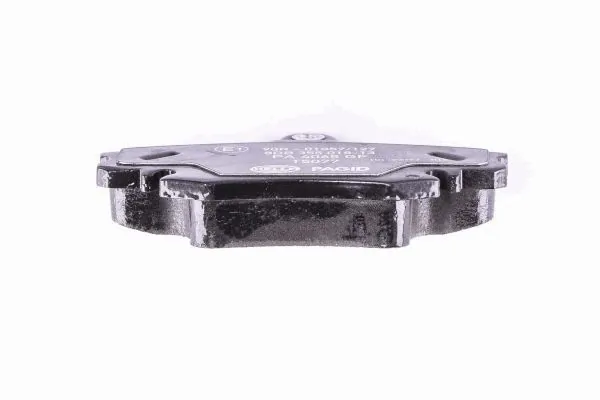 Compre 8DB355018131 HELLA Sapatas do freio dianteiras de disco