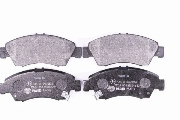Compre 8DB355016521 HELLA Sapatas do freio dianteiras de disco