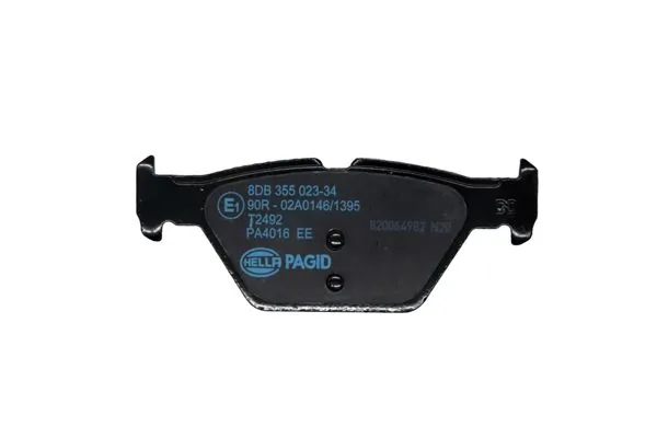 Sapatas do freio traseiras de disco 8DB355023341 HELLA