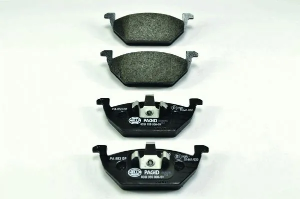 Sapatas do freio dianteiras de disco HELLA 8DB355008591 preço, a partir de 46,05 USD