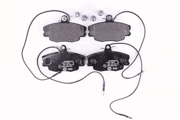 Sapatas do freio dianteiras de disco Brembo DP61016 preço, a partir de 29,57 USD