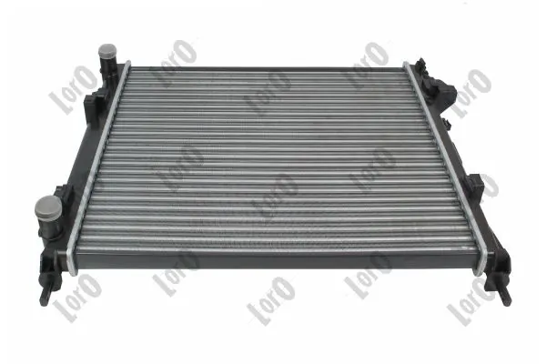 Radiador de esfriamento de motor Nissan/Infiniti 2140000QAN preço, a partir de 97,67 USD