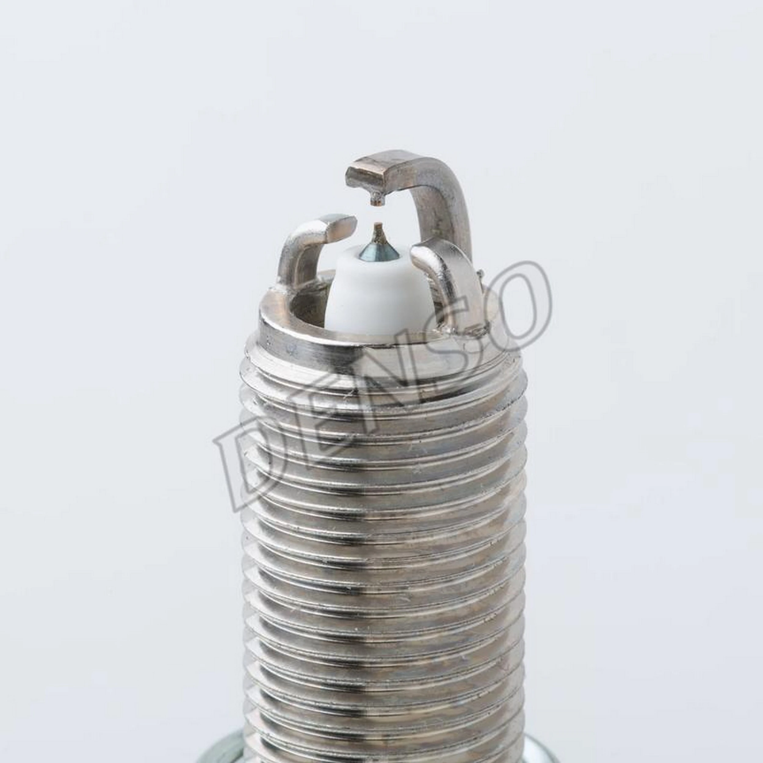 Vela de ignição Denso IKBH20TT preço, a partir de 15,92 USD