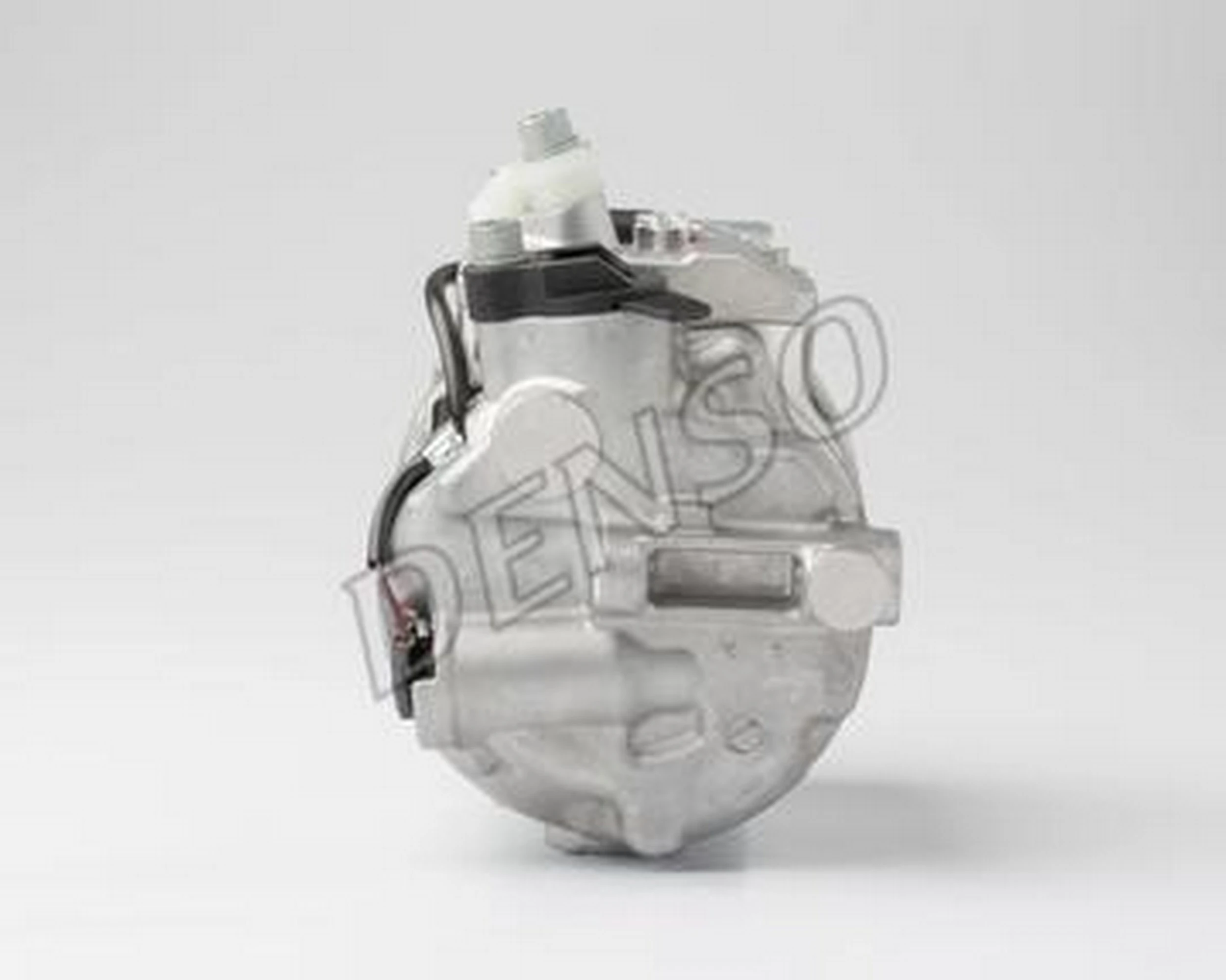 Compre DCP17062 Denso Compressor de aparelho de ar condicionado